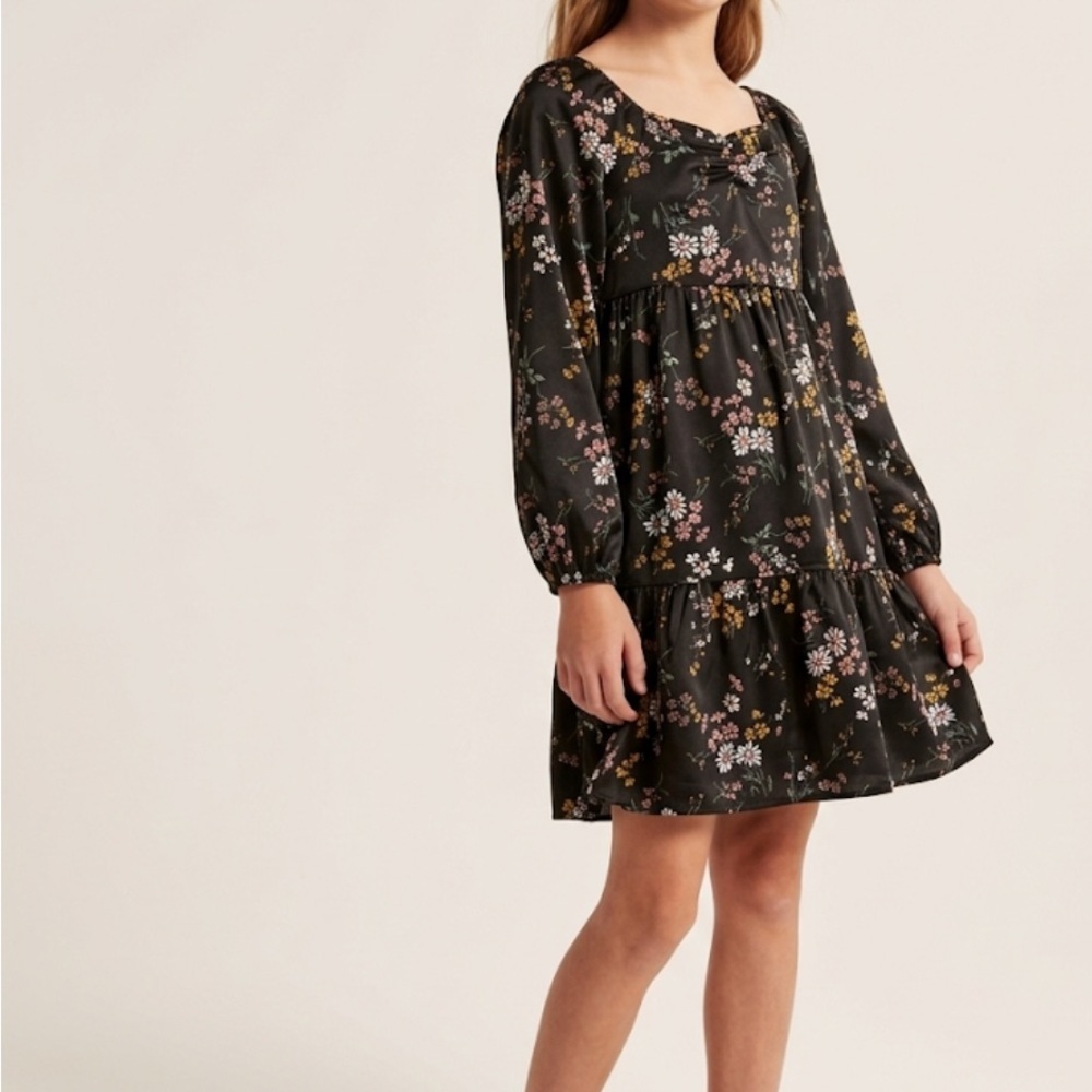 Abercrombie Kids Satin Floral Tiered Dress size 11/12 - Picture 12 of 12